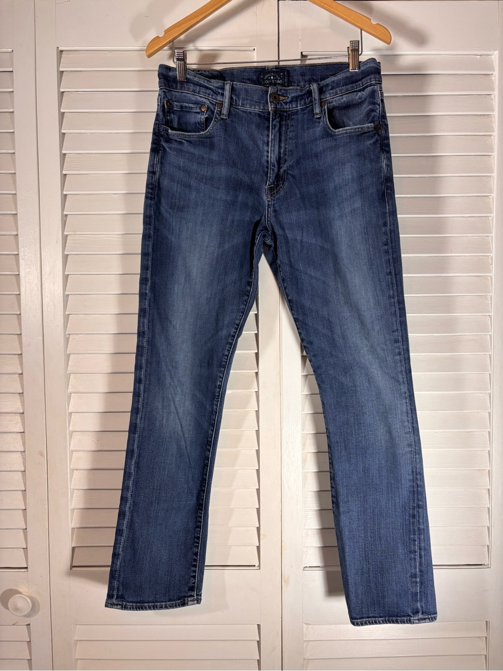 Lucky Brand 410 Athletic Fit Jeans 30x30 Candiani Denim Indigo Mens